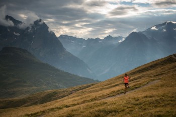 Rory Bosio Video Ultra Trail du Mont Blanc