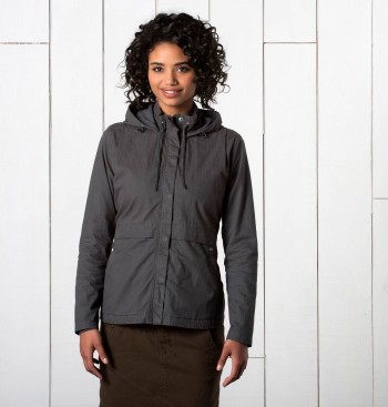Hello Function—Meet Style: 5 Best Winter Coats for Women